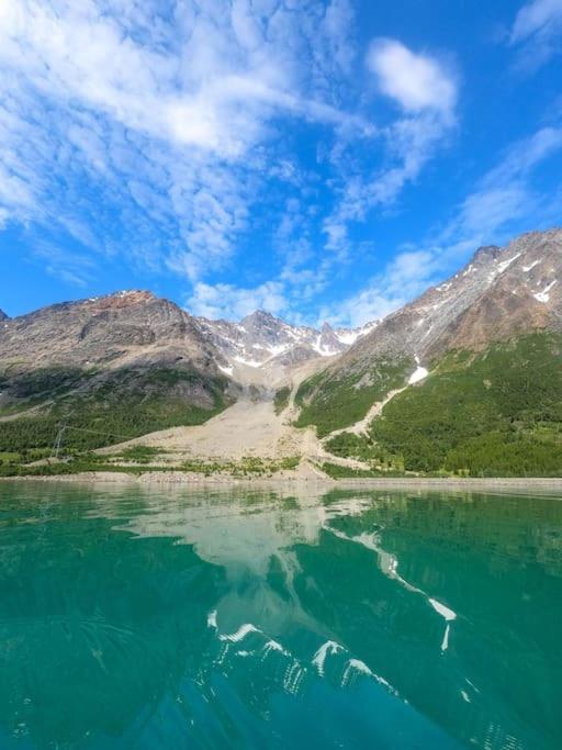 Main Floor In The Lyngen Alps, Whole House Rentable Apartment Lyngseidet Bagian luar foto